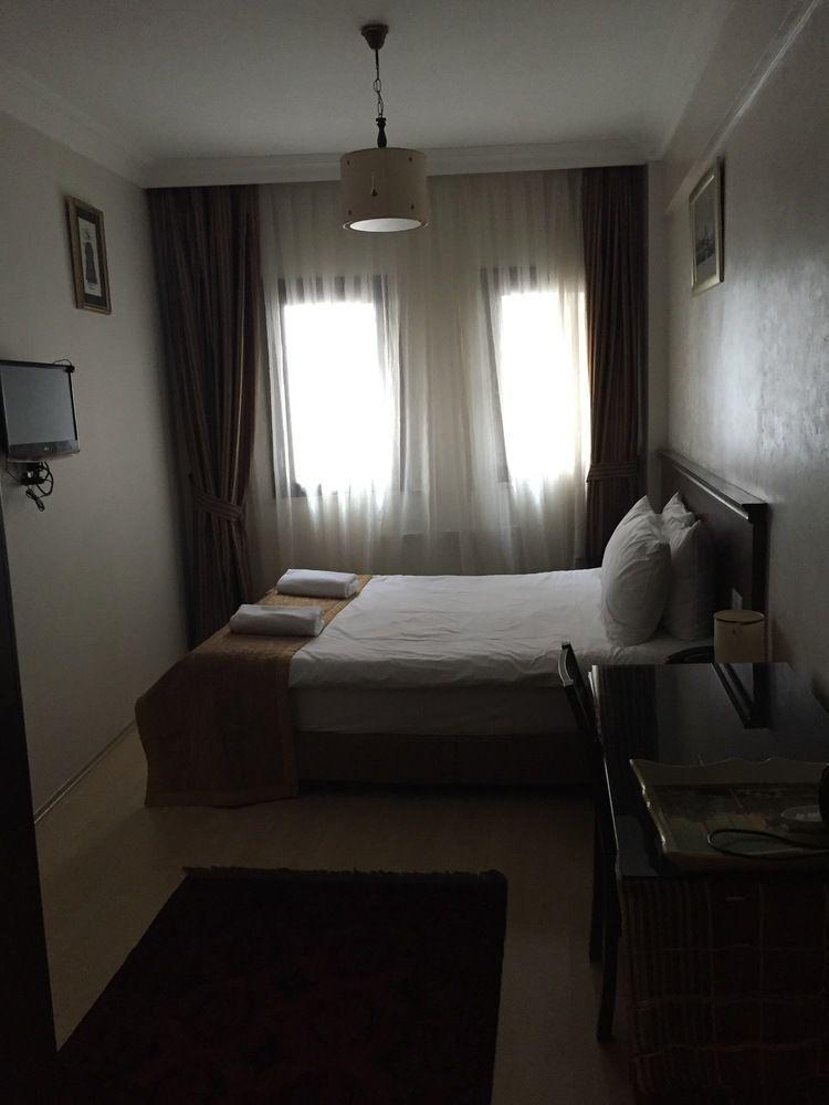 Elisa Hotel Istanbul Exteriör bild