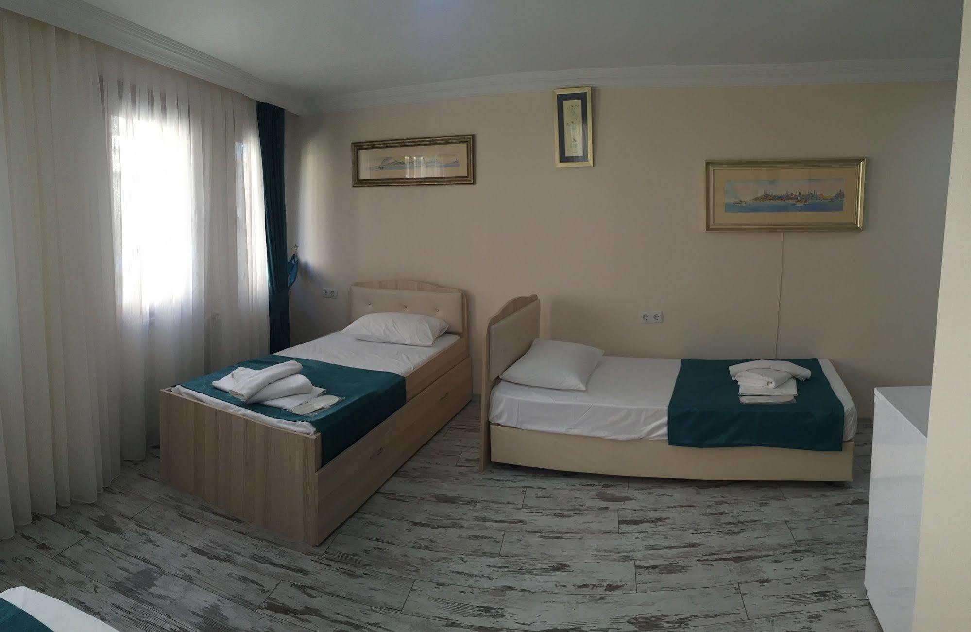Elisa Hotel Istanbul Exteriör bild