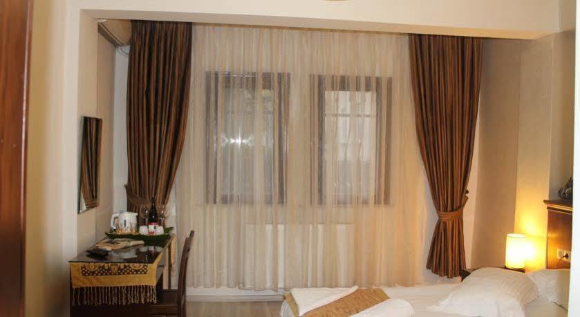 Elisa Hotel Istanbul Exteriör bild